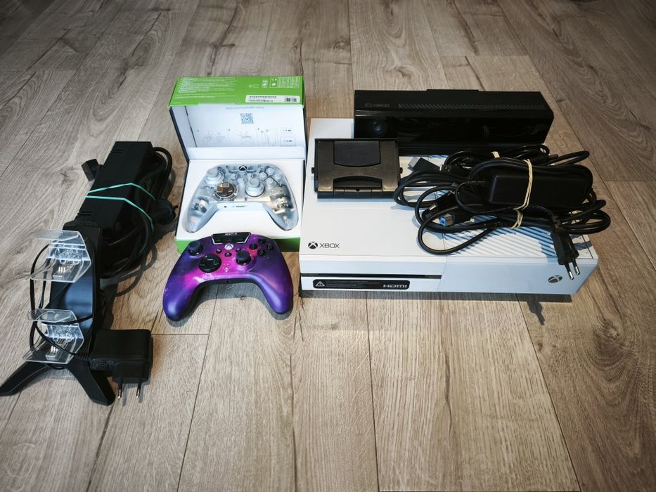 Konsola Xbox One + Kinect
