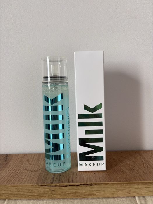 Milk makeup hydro grip set refresh spray mgiełka utrwalająca makijaż 100 ml