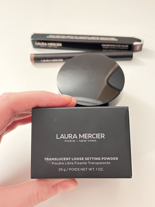 Zestaw Loose setting powder puder 29g i cień do powiek Laura Mercier