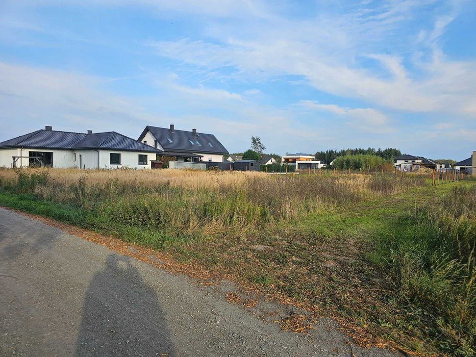 Działka budowlana Niwy gm. Osielsko 871 m2