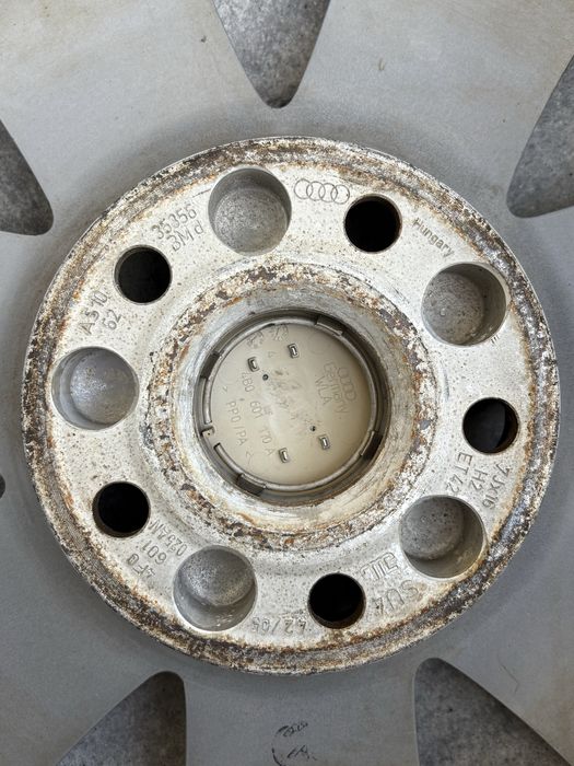 Oryginalne koła zimowe Audi 16” 225/55/16