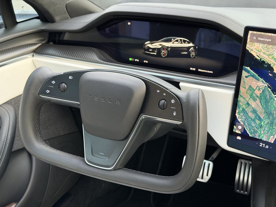 TESLA PLAID 2024 1033 к.с.