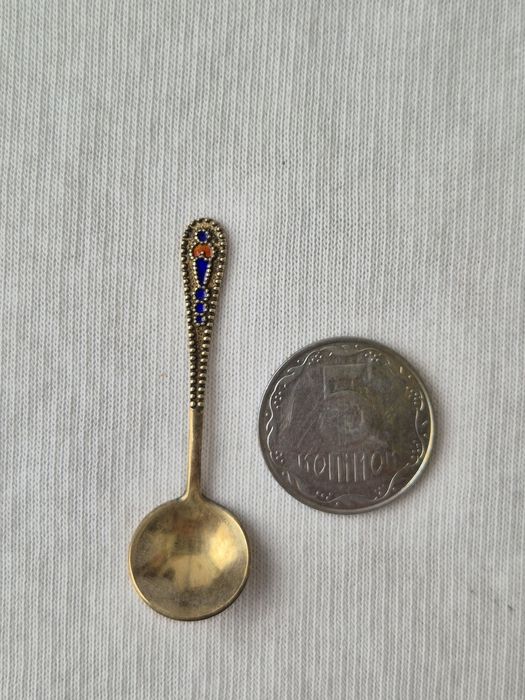 Продам срібну ложку з позолотою