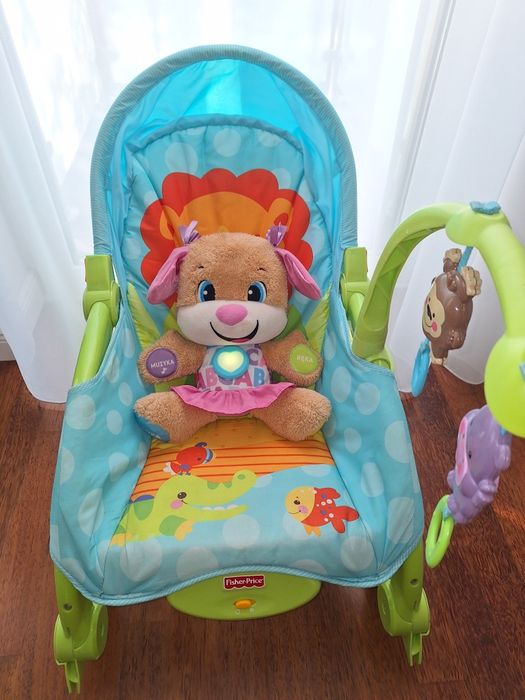 Szczeniaczek Uczniaczek Fisher-Price śpiewa liczy świeci