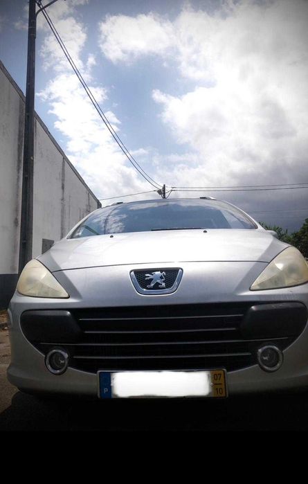 Peugeot 307 SW - 7 Lugares (2700€ ate final de agosto)