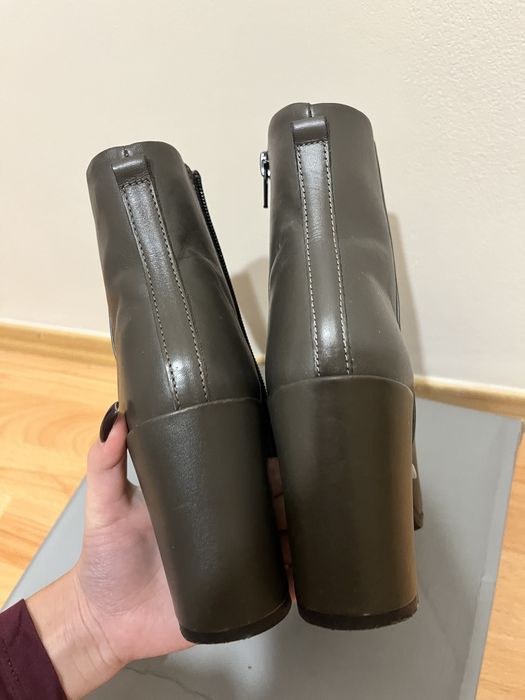 Осінні ботильйони / сапожки/ ботиночки