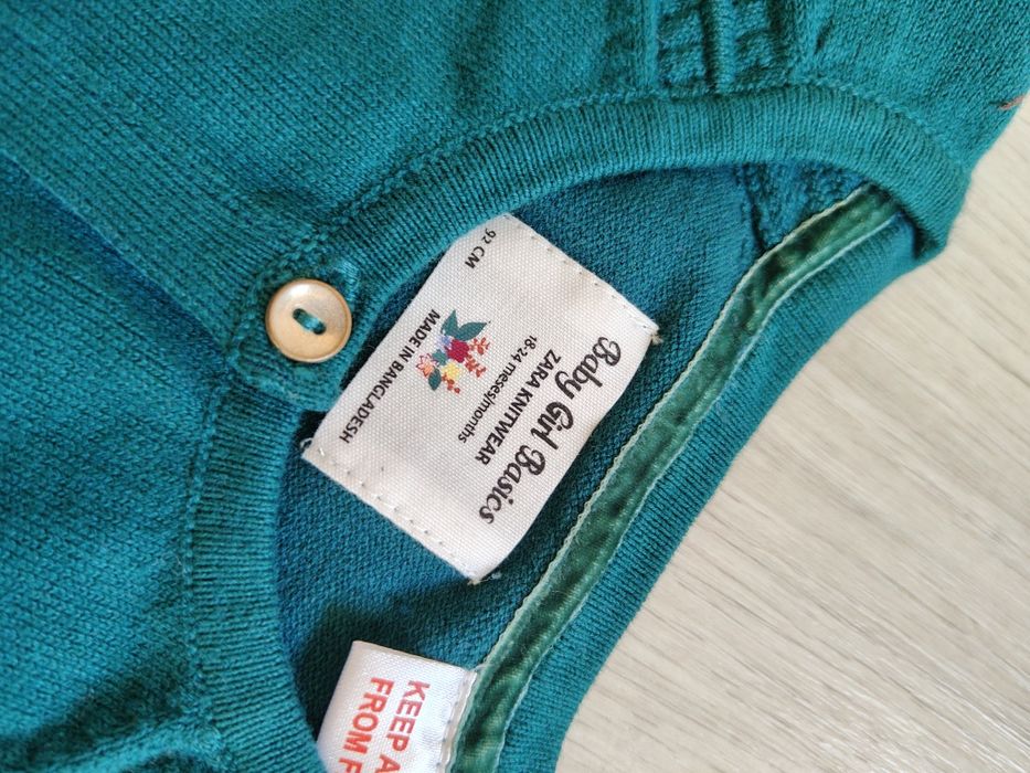 Nowy sweterek kardigan r.92 (Zara)