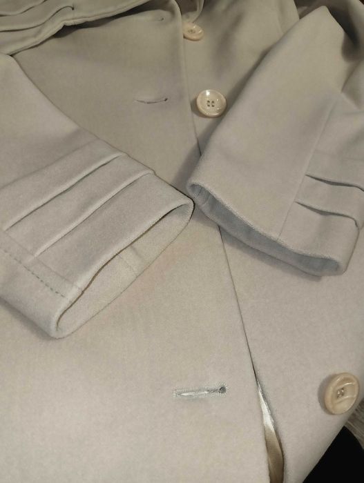 Демісезонне пальто