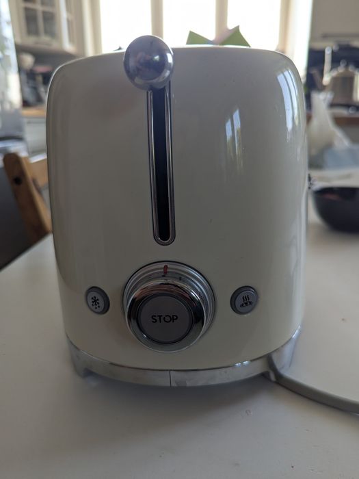 Smeg TSF opiekacz do chleba