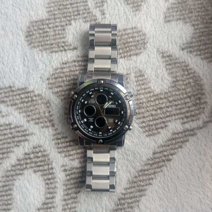 Продам годинник SKMEl