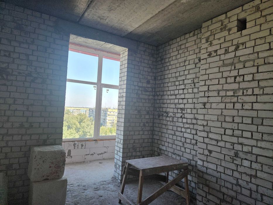 Продам 1 комнатная  ЖК Алые Паруса