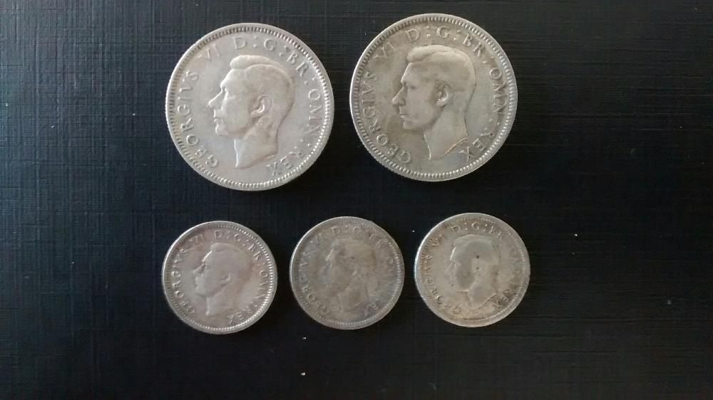 Conjunto 5 moedas do Reino Unido 1940 a 1942. Segunda Guerra Mundial
