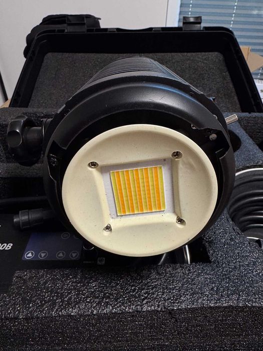 FOMEI LED DMX-300B Bi-Color 300W | Bowens | DMX | Walizka