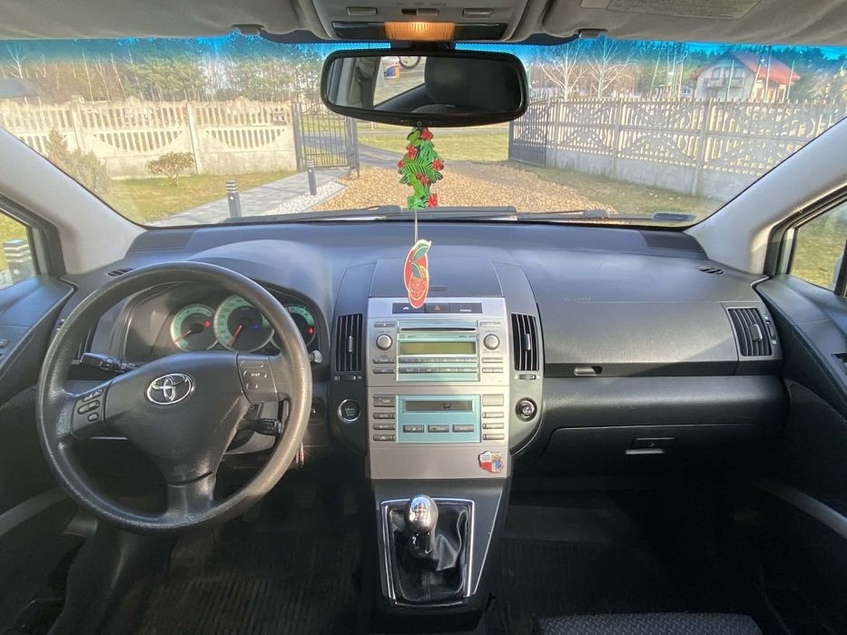 Sprzedam .Toyota Corolla Verso