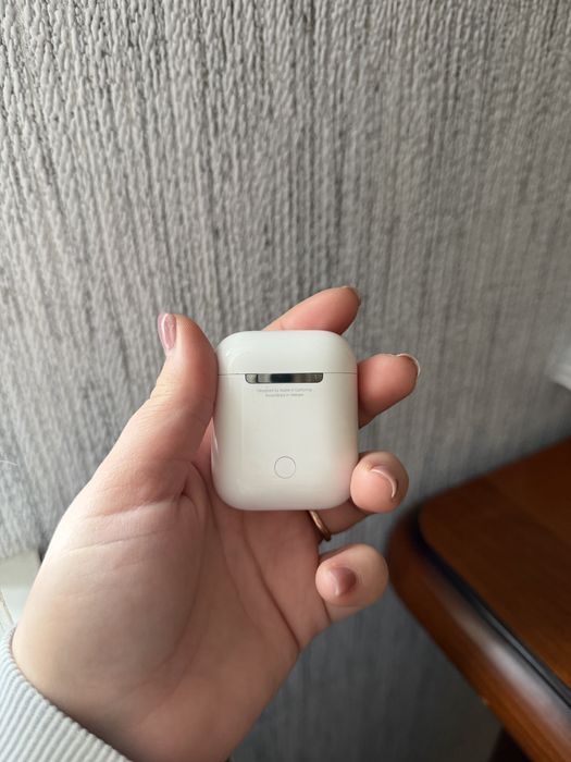 Аірподс 2. Правий навушник Airpods 2. Кейс навушників AirPods 2