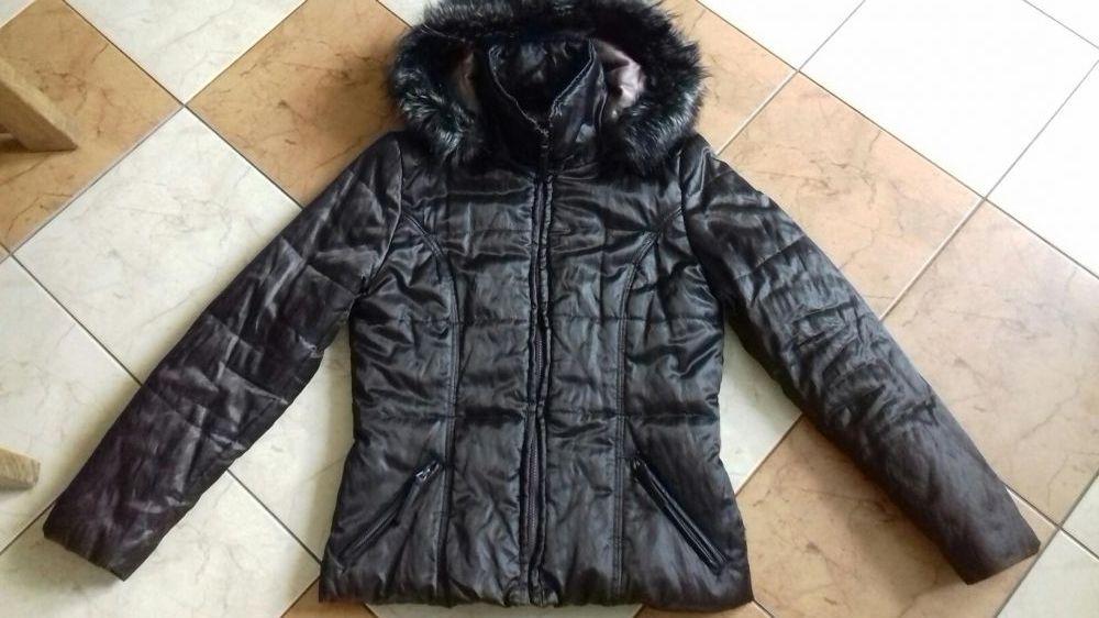 Kurtka damska z kapturem roz.40