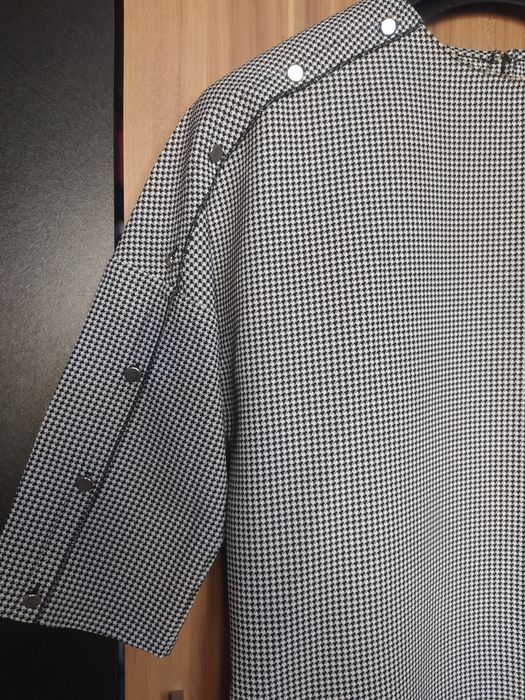 Sukienka Zara oversize czarno biała z długim rękawem jak nowa