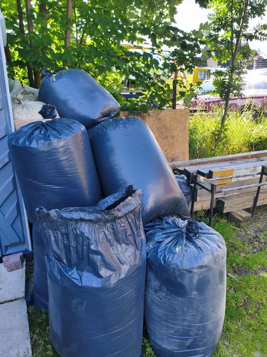 Trociny opał sciółka pellet
