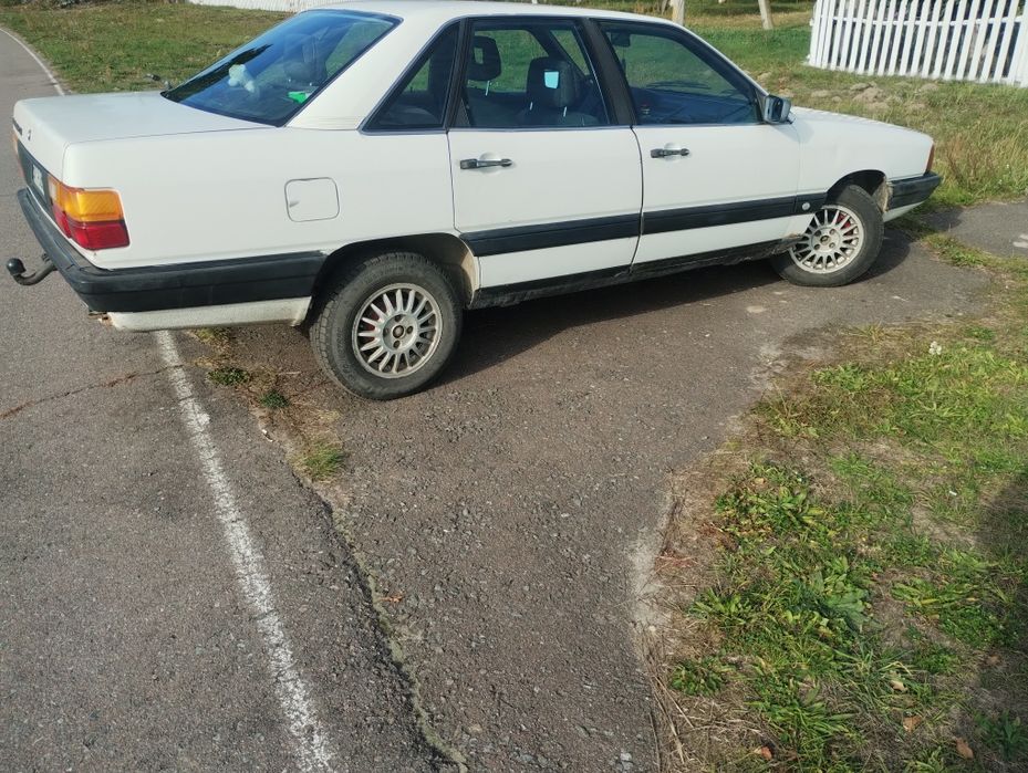 Продам ауді 100c3