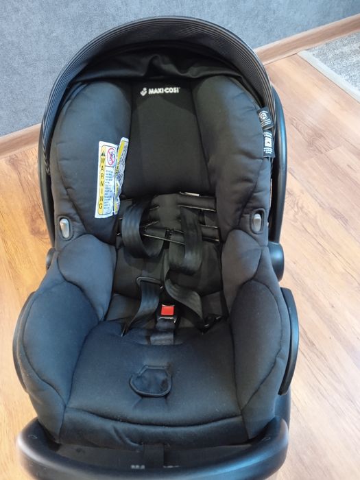 Дитяче автокрісло з кріпленням Isofix