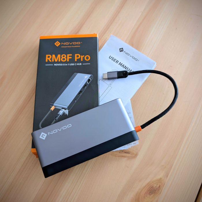 Hub adapter NOVOO RM8F Pro - 8w1 - USB-C 4K 60Hz 100W PD HDMI RJ45 SD