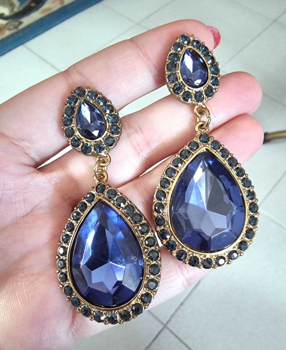 Brincos dourados com pedras azuis - nunca usados