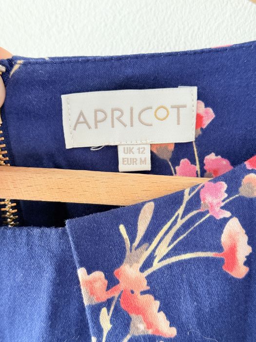 Sukienka granatowa Apricot taliowana kwiaty elegnacka letnia