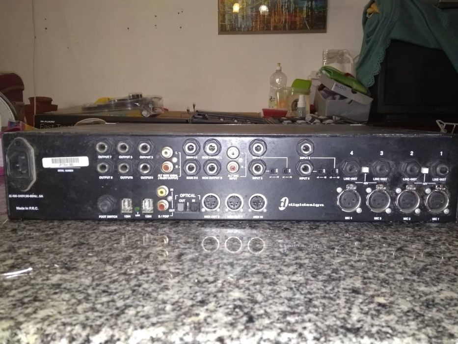 Interface áudio Digidesign 002 Rack