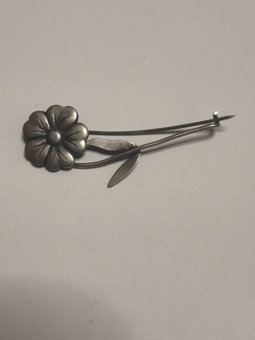 Stara srebrna broszka kwiat ,kwiatek. Vintage