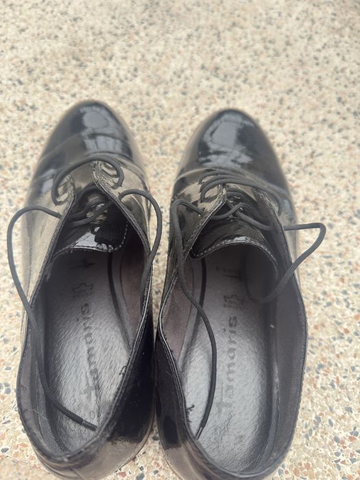 Bota Tamaris tamanho 40 Preto