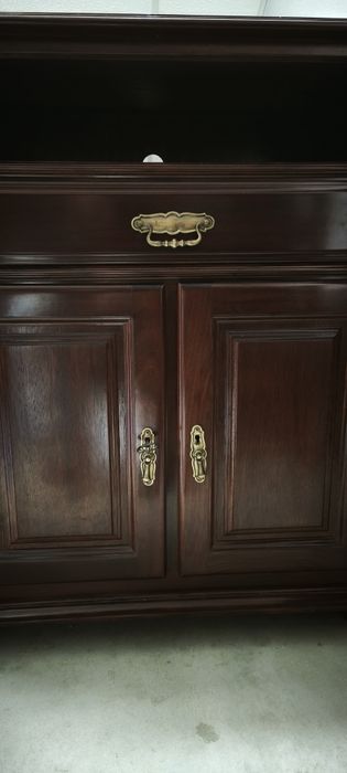 Movel em madeira clássico