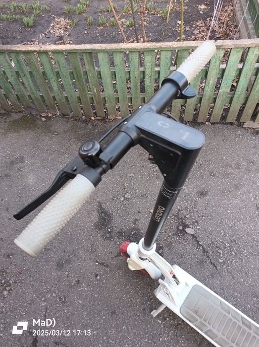 Електросамокат. lenovo m2 pro. kugoo m2 pro