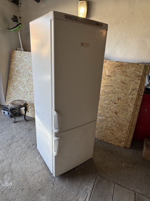 Холодилтник Swiss б/у