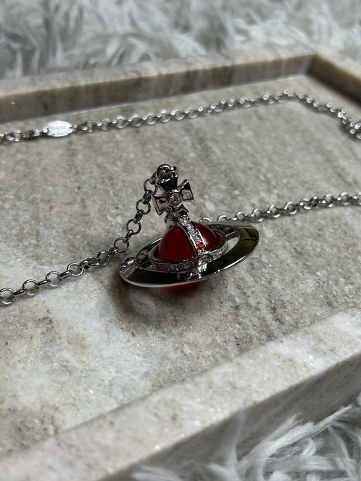 Vivienne Westwood Necklace Orb Red підвіска кулон: 4 500 грн