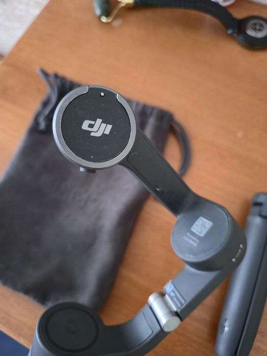 Dji osmo mobile 6 (om6)