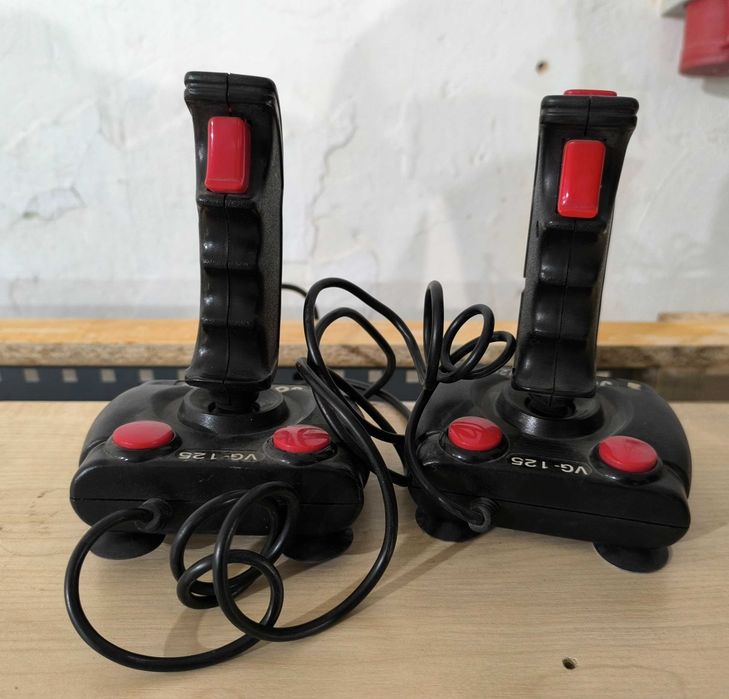 2x Joystick do Commodore VG-125 Atari Amiga PRL