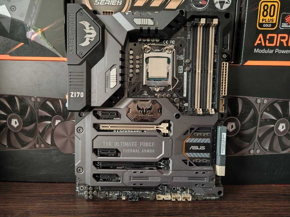 Asus Sabertooth Z170 Mark1