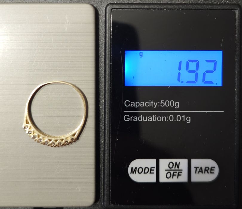 Золота каблучка, 750 проба.