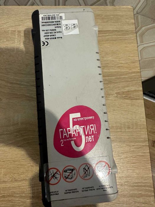 Джерело безперебійного живлення Powercom BNT-400A