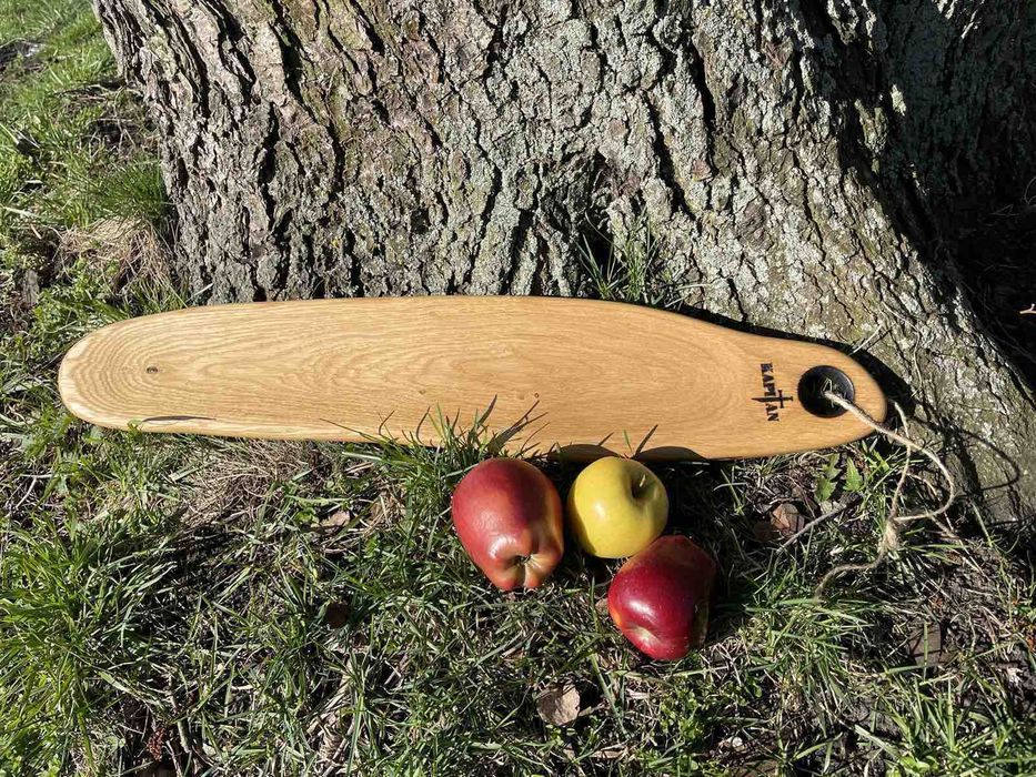 Дошка ручної роботи з масиву дуба