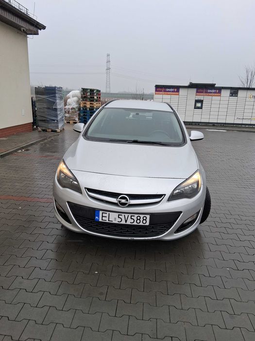 Opel Astra J 2014 benzyna +LPG