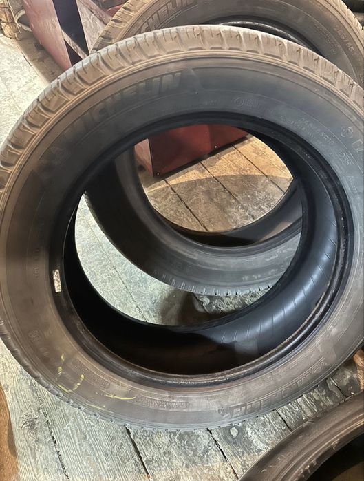 Продам літню резину Мишелин 4 колеса