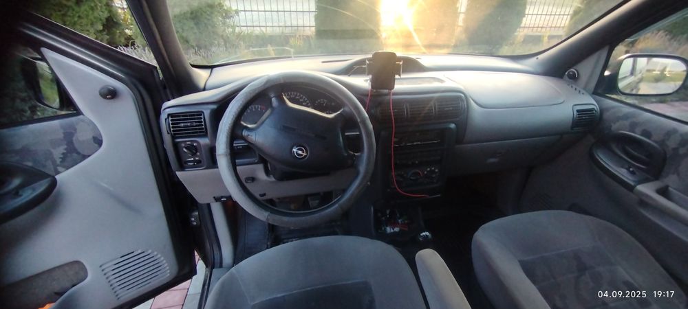 Opel Sintra мінівен