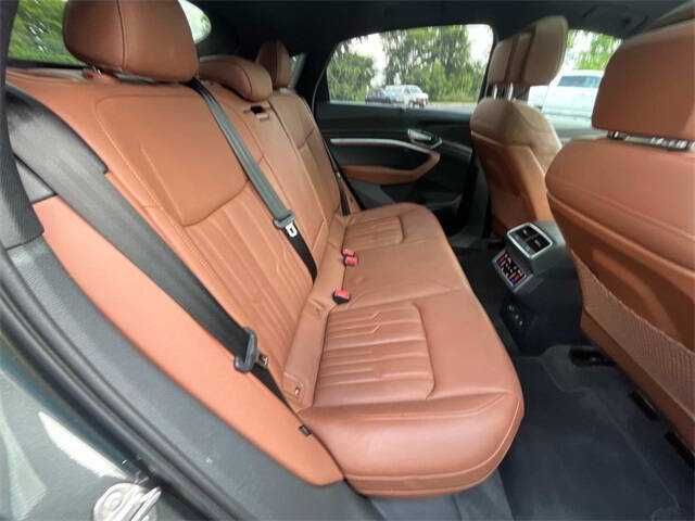 2022 Audi e-tron Sportback Prestige S line