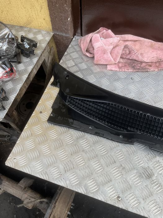 Жабо пластик под лобовое ниссан террано nissan terrano 2