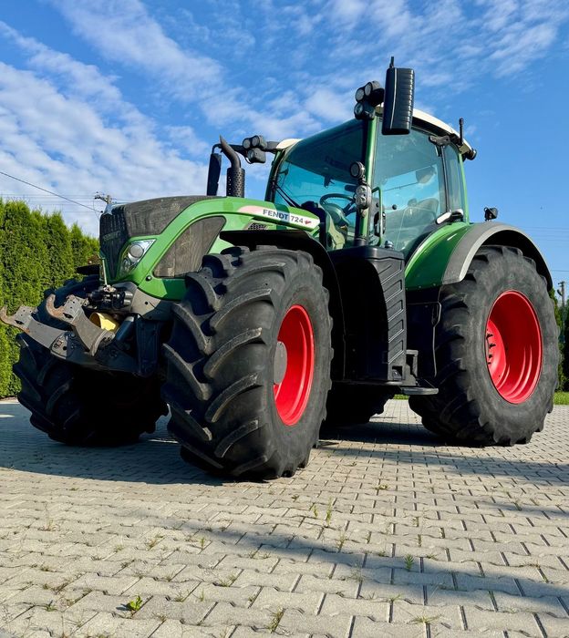 Fendt 724  Ciągnik w bardzo dobrym stanie! Po wymianie Vario!