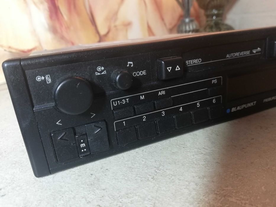 Stary radiomagnetofon zabytek kkasyk