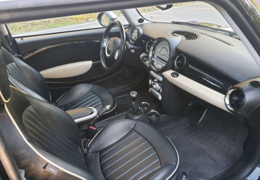 MINI Cooper D 1.6