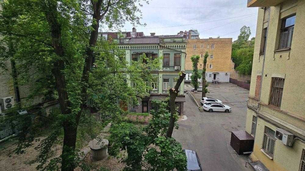 3к квартира в історичному центрі, затишний двір, Олімпійська Парк Шевченка Ботанічний Сад Льва Толстого