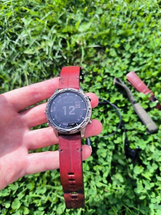 Топовий Garmin MARQ Adventurer  Sapphire Titanium 47mm